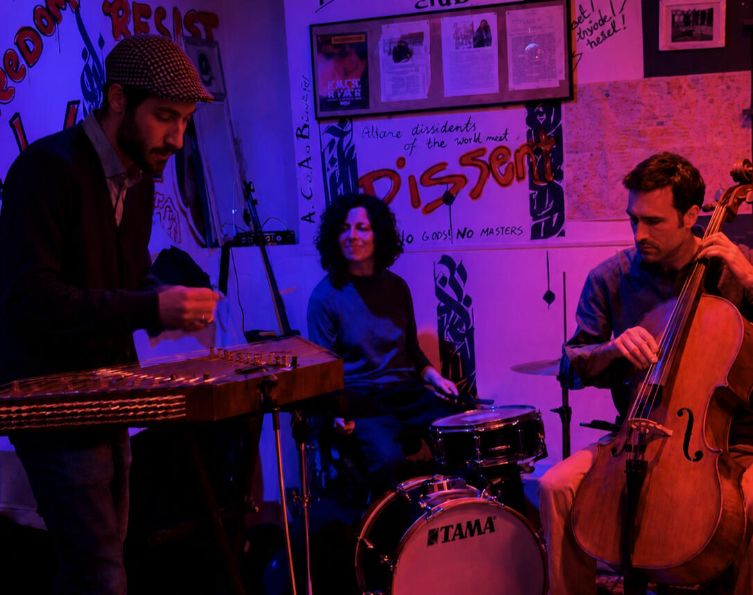 Trio Live